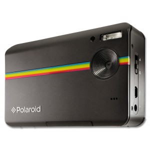 Polaroid joue le cliché du vintage pour son Z2300 - 03.07.2012